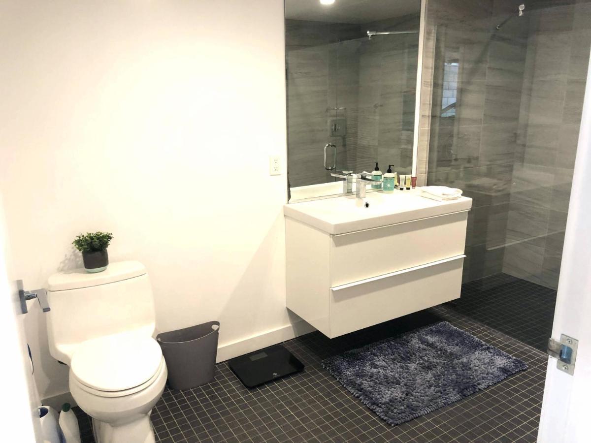 Modern 2 Bdrm W/parking In The Heart Of Hillcrest Apartamento San Diego